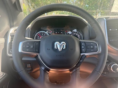 2026 RAM Ram 1500 RAM 1500 BIG HORN CREW CAB 4X2 5'7' BOX