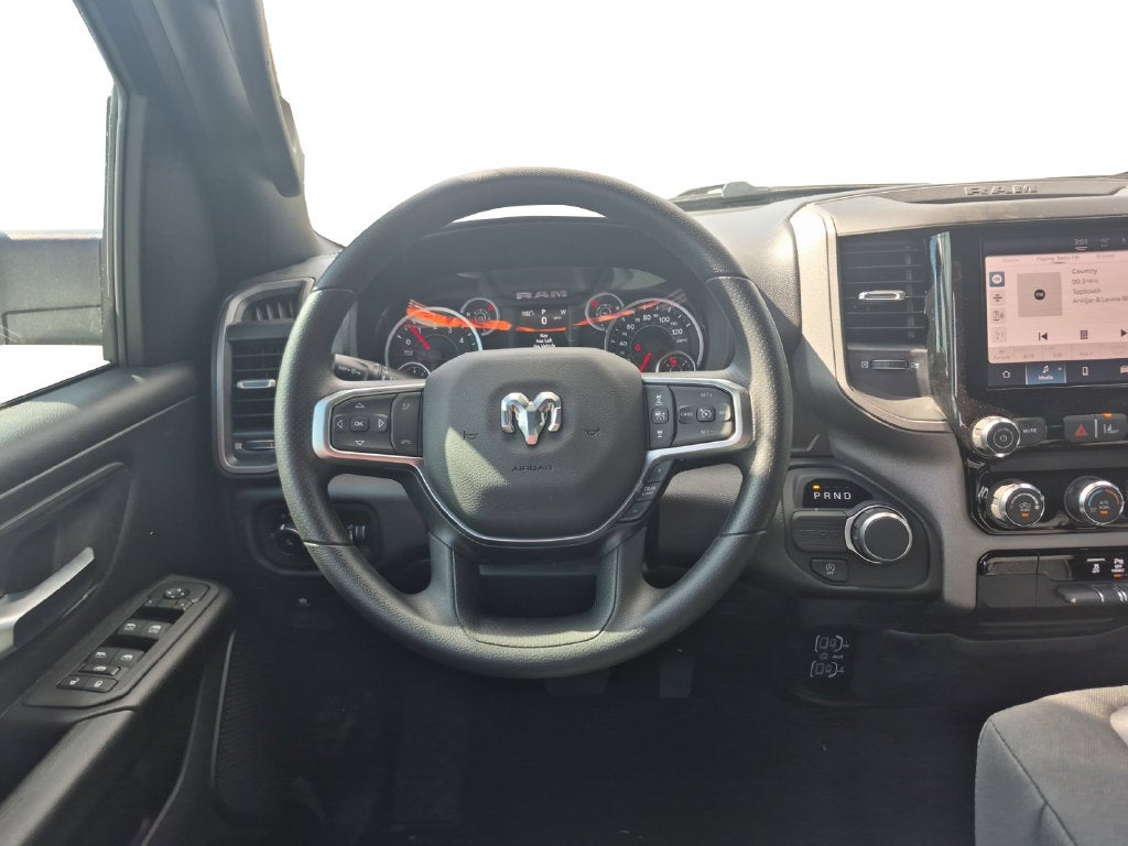 2027 RAM Ram 1500 RAM 1500 TRADESMAN CREW CAB 4X2 5'7' BOX