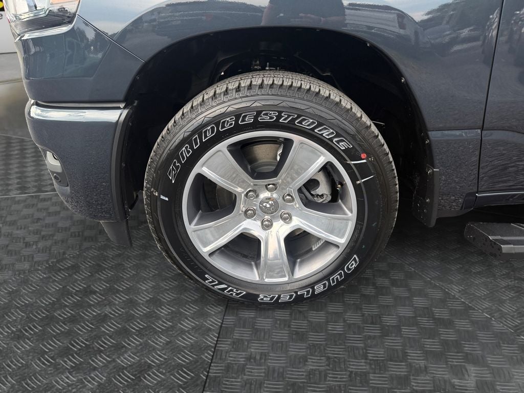 2026 RAM 1500 RAM 1500 EXPRESS CREW CAB 4X2 5'7' BOX