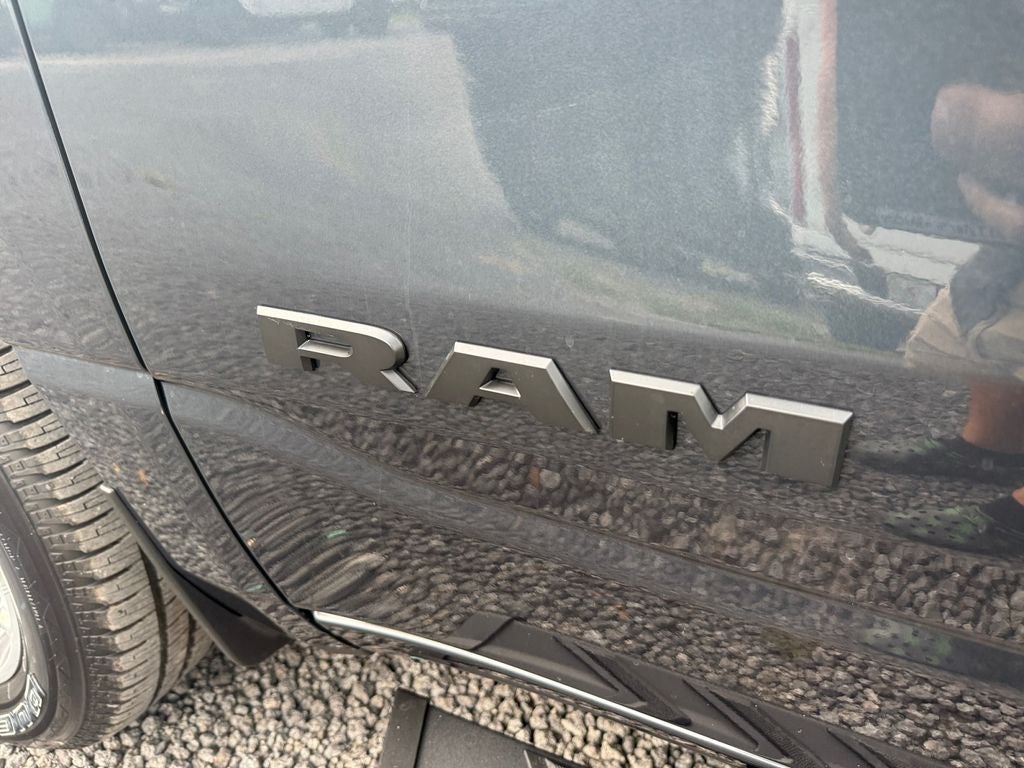 2026 RAM 1500 RAM 1500 EXPRESS CREW CAB 4X2 5'7' BOX