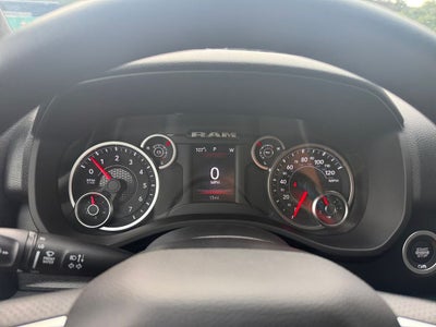 2026 RAM 1500 RAM 1500 EXPRESS CREW CAB 4X2 5'7' BOX