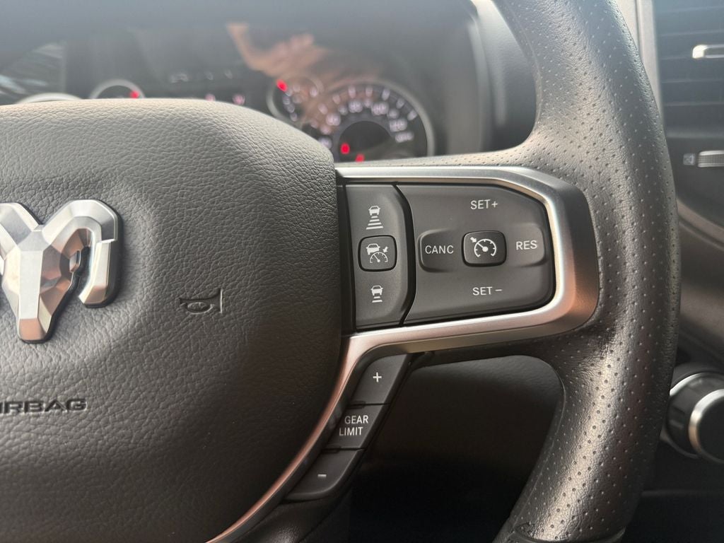 2026 RAM 1500 RAM 1500 EXPRESS CREW CAB 4X2 5'7' BOX
