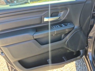 2027 RAM Ram 1500 RAM 1500 EXPRESS CREW CAB 4X2 5'7' BOX