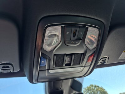 2027 RAM Ram 1500 RAM 1500 EXPRESS CREW CAB 4X2 5'7' BOX