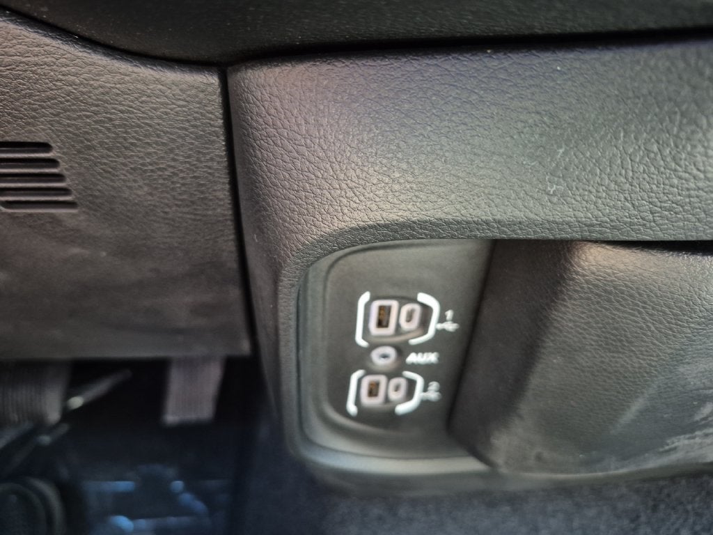 2027 RAM Ram 1500 RAM 1500 EXPRESS CREW CAB 4X2 5'7' BOX