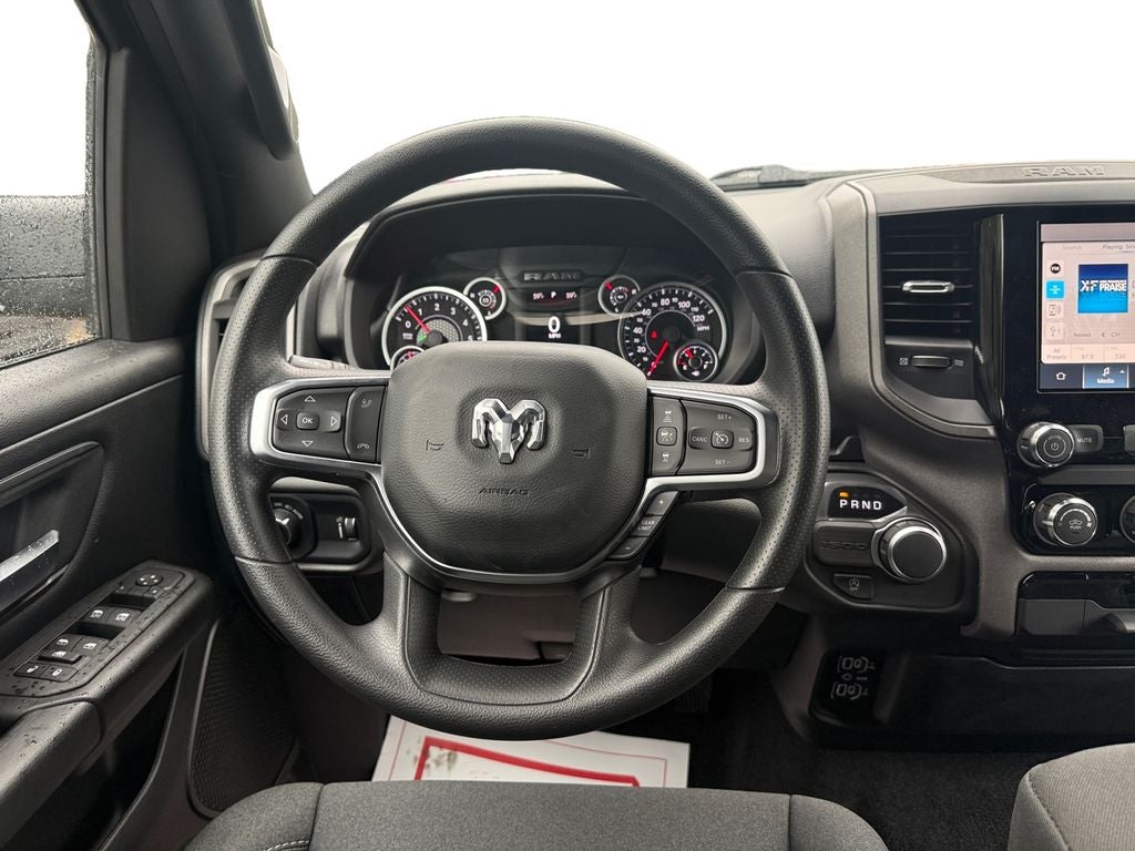 2026 RAM Ram 1500 RAM 1500 TRADESMAN CREW CAB 4X2 5'7' BOX