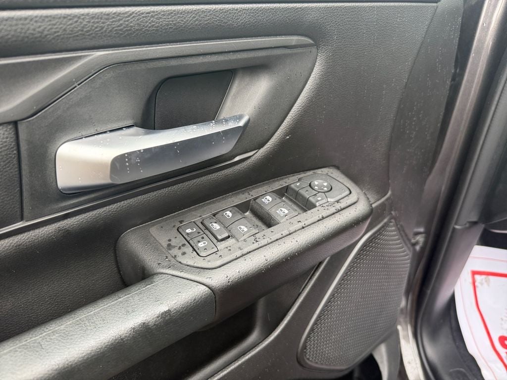 2026 RAM Ram 1500 RAM 1500 TRADESMAN CREW CAB 4X2 5'7' BOX