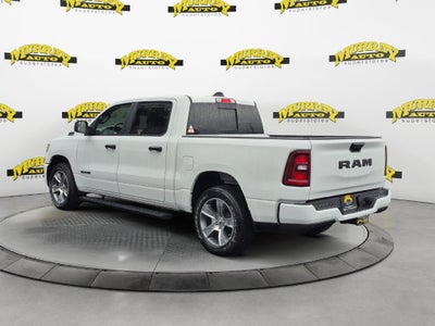 2026 RAM Ram 1500 RAM 1500 EXPRESS CREW CAB 4X2 5'7' BOX