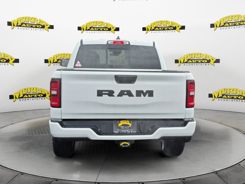 2026 RAM Ram 1500 RAM 1500 EXPRESS CREW CAB 4X2 5'7' BOX