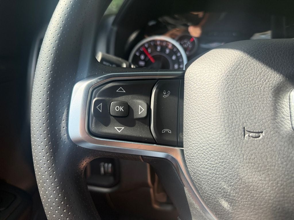 2026 RAM 1500 RAM 1500 EXPRESS CREW CAB 4X2 5'7' BOX