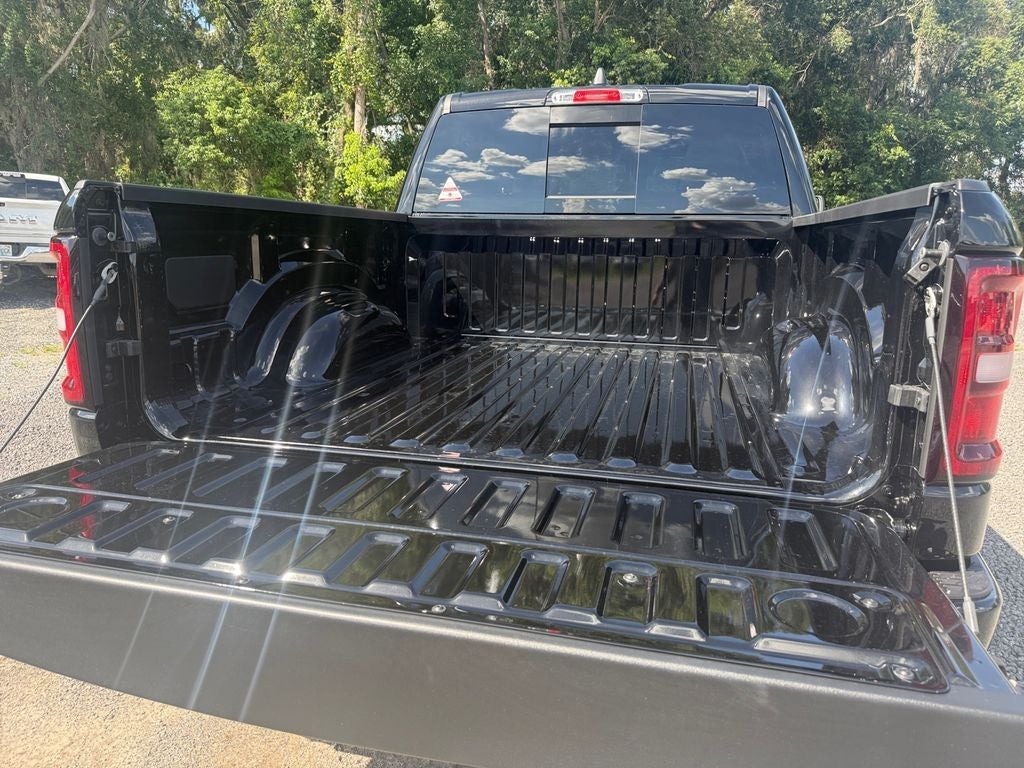 2026 RAM 1500 RAM 1500 EXPRESS CREW CAB 4X2 5'7' BOX