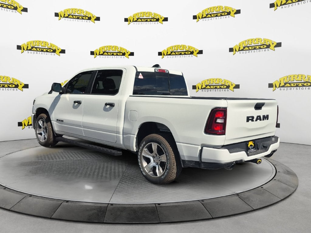 2026 RAM Ram 1500 RAM 1500 EXPRESS CREW CAB 4X2 5'7' BOX