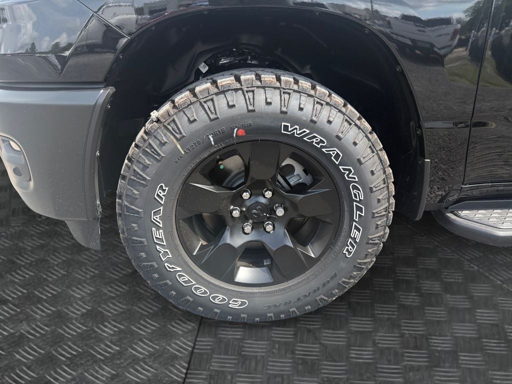 2026 RAM Ram 1500 RAM 1500 WARLOCK CREW CAB 4X4 5'7' BOX