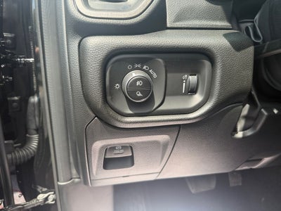 2026 RAM Ram 1500 RAM 1500 WARLOCK CREW CAB 4X4 5'7' BOX