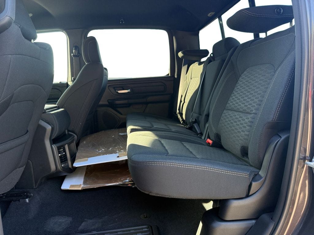 2026 RAM 1500 RAM 1500 WARLOCK CREW CAB 4X4 5'7' BOX