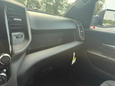 2026 RAM Ram 1500 RAM 1500 TRADESMAN CREW CAB 4X4 5'7' BOX