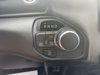 2026 RAM Ram 1500 RAM 1500 TRADESMAN CREW CAB 4X4 5'7' BOX