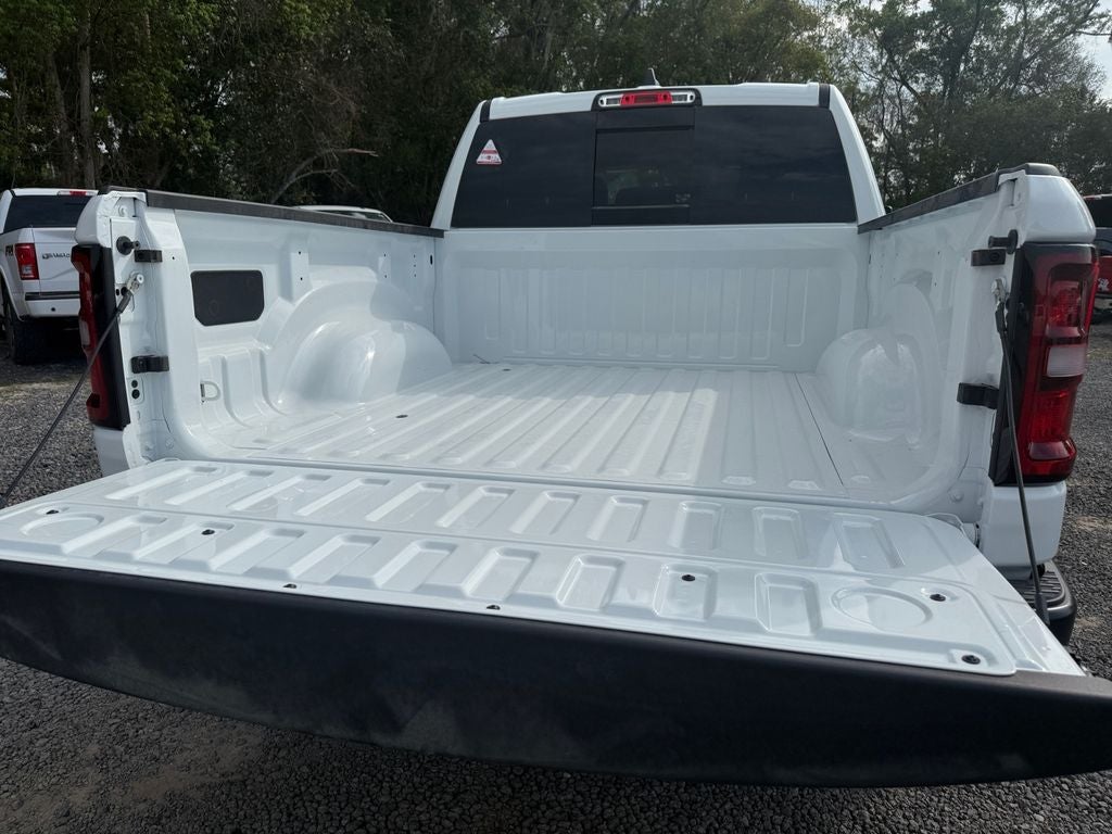 2026 RAM Ram 1500 RAM 1500 TRADESMAN CREW CAB 4X4 5'7' BOX