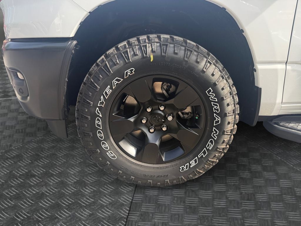 2026 RAM 1500 RAM 1500 WARLOCK CREW CAB 4X4 5'7' BOX