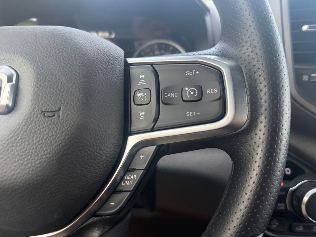 2026 RAM 1500 RAM 1500 WARLOCK CREW CAB 4X4 5'7' BOX