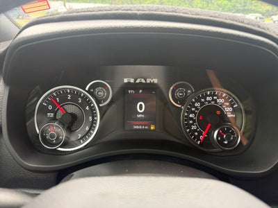 2024 RAM 2500 Tradesman Crew Cab 4x4 6'4' Box