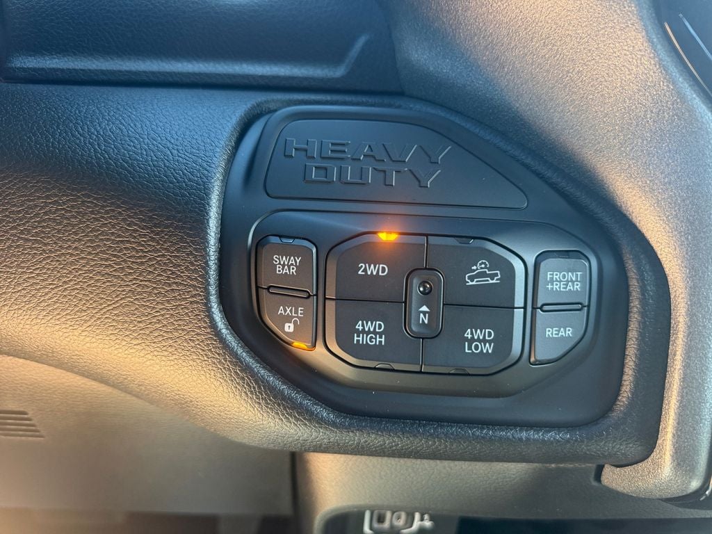 2026 RAM Ram 2500 RAM 2500 TRADESMAN CREW CAB 4X4 6'4' BOX