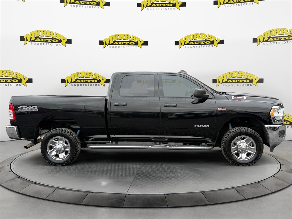 2021 RAM 2500 Tradesman Crew Cab 4x4 6'4' Box