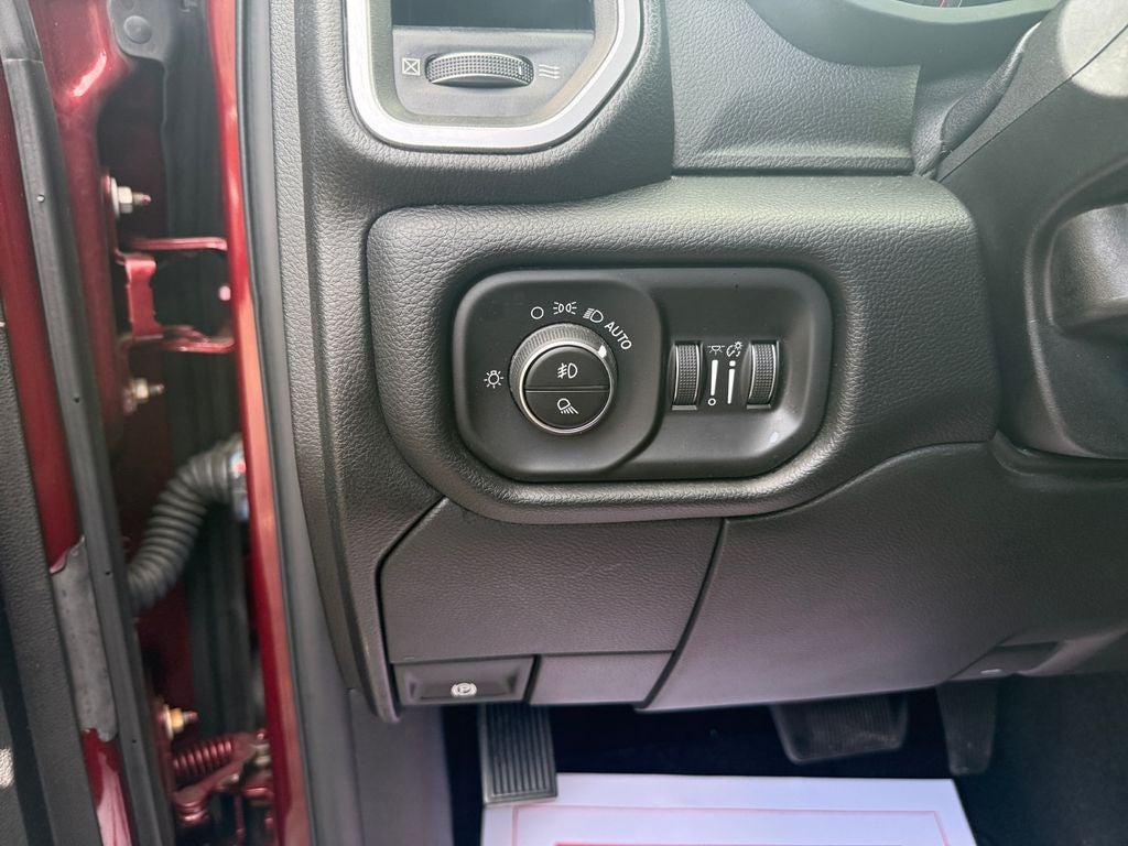 2019 RAM 2500 Big Horn Crew Cab 4x4 6'4' Box