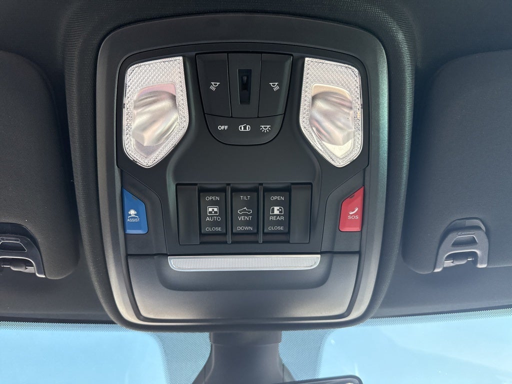 2022 RAM 2500 Big Horn Crew Cab 4x4 6'4' Box