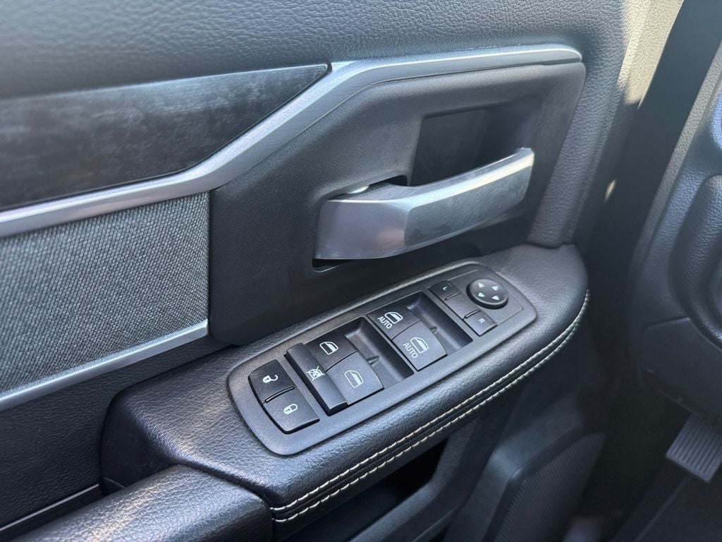 2022 RAM 2500 Big Horn Crew Cab 4x4 6'4' Box