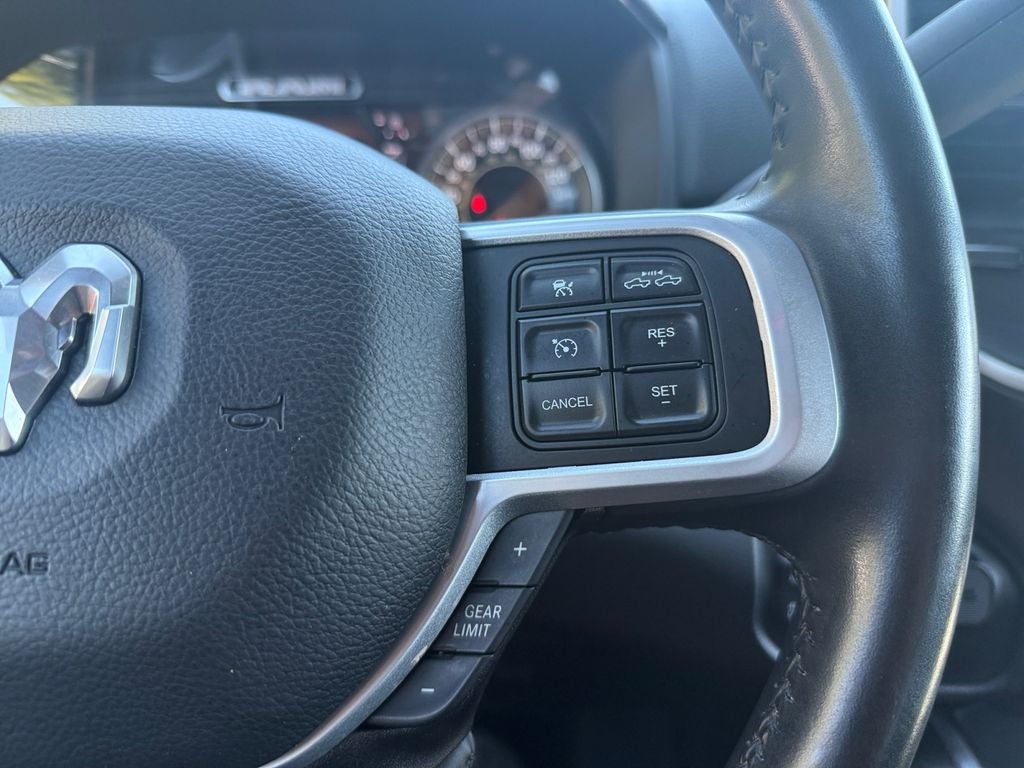 2022 RAM 2500 Big Horn Crew Cab 4x4 6'4' Box