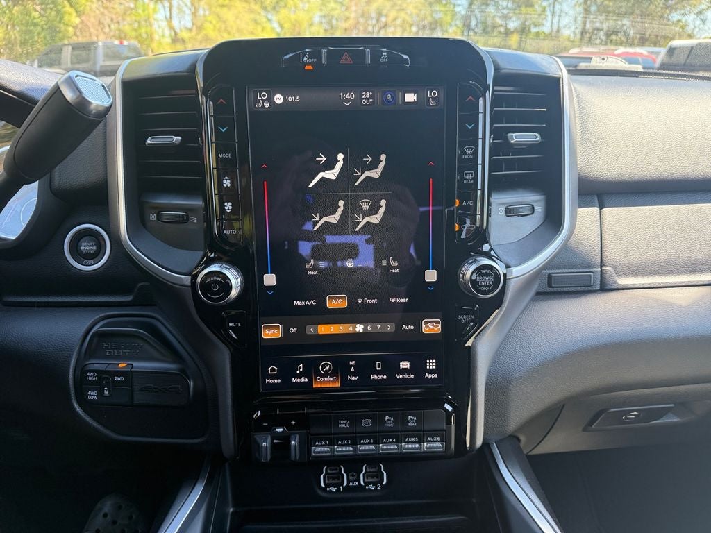 2022 RAM 2500 Big Horn Crew Cab 4x4 6'4' Box