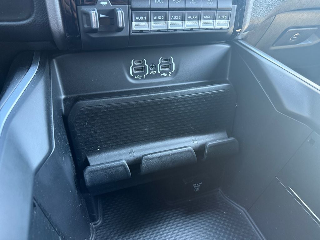 2022 RAM 2500 Big Horn Crew Cab 4x4 6'4' Box