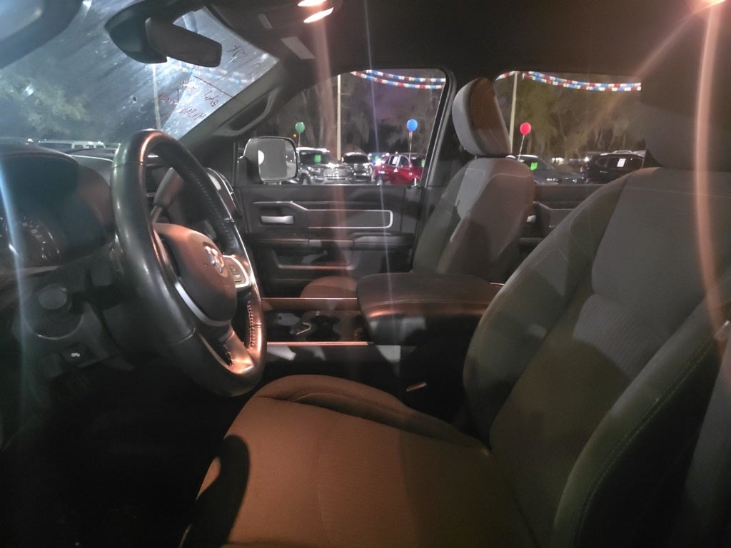 2020 RAM 2500 Big Horn Crew Cab 4X4 8' Box