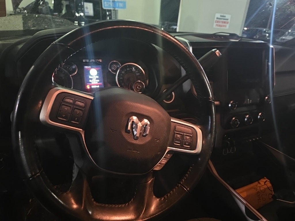 2020 RAM 2500 Big Horn Crew Cab 4X4 8' Box