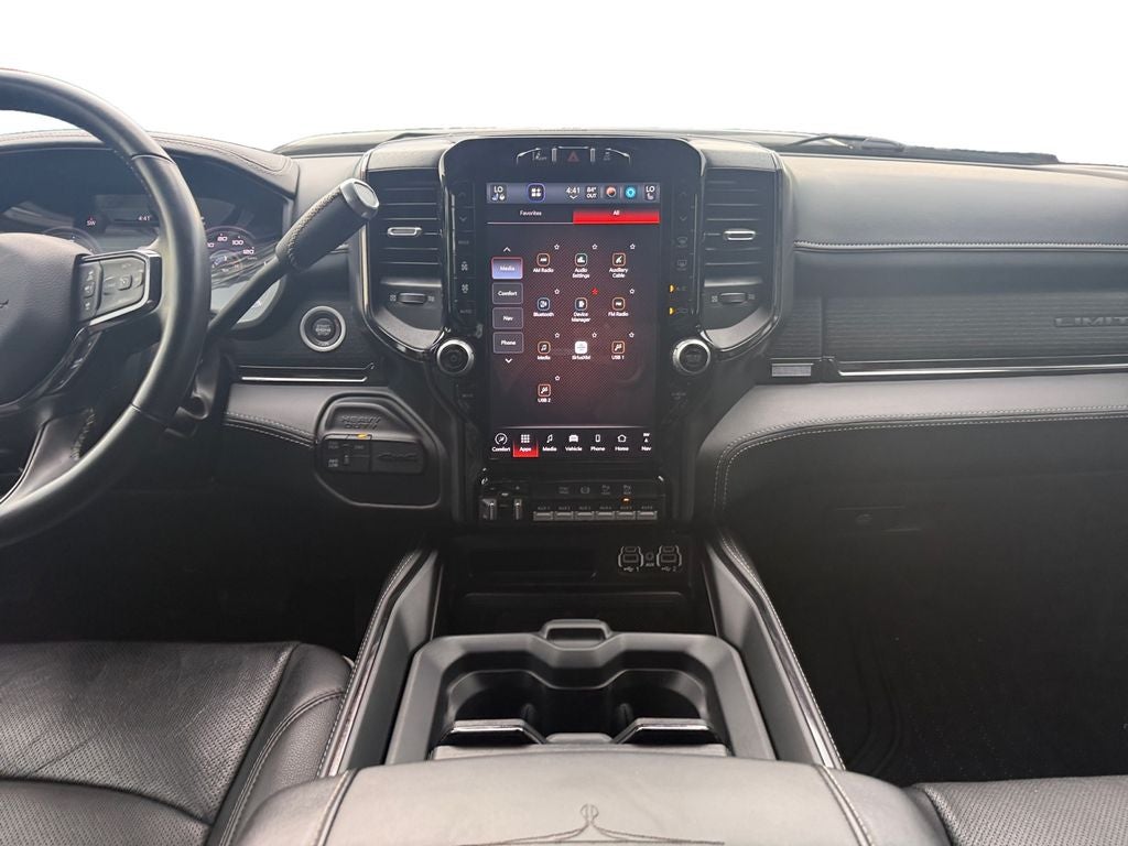 2024 RAM 2500 Limited Crew Cab 4x4 6'4' Box