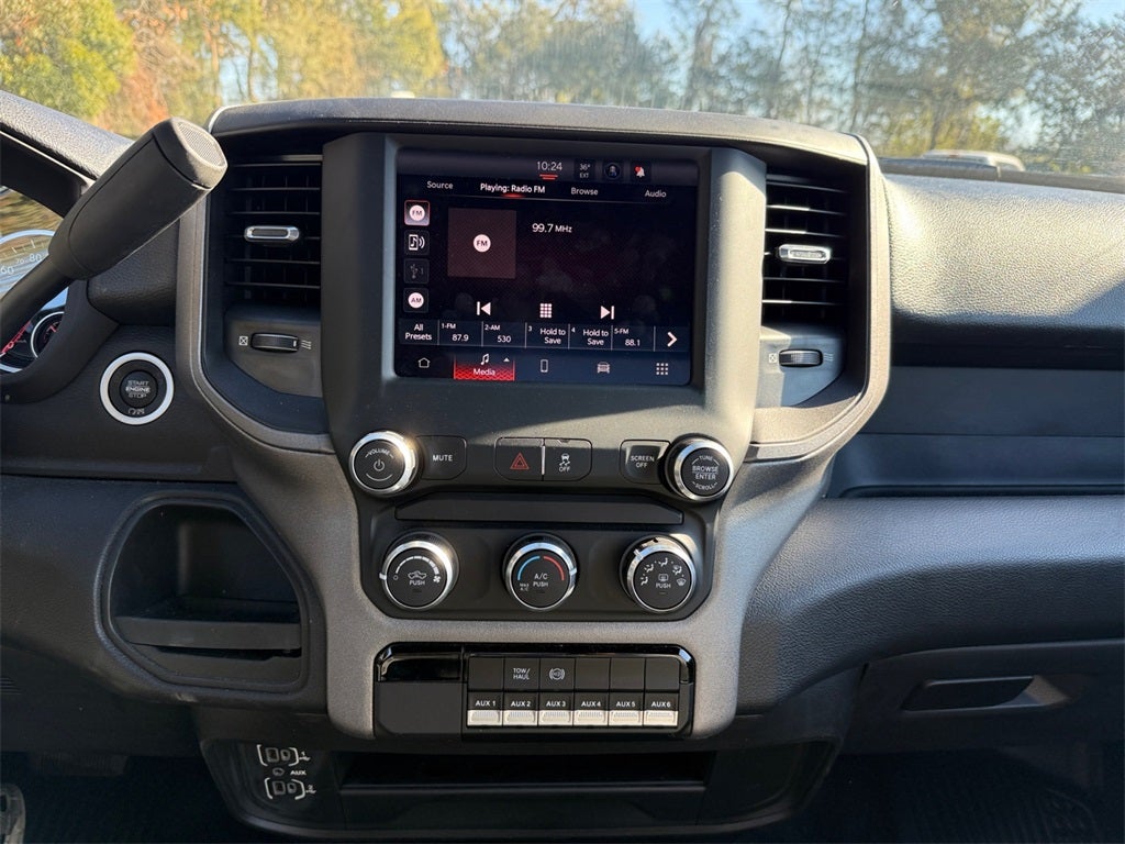 2023 RAM 4500 Chassis Tradesman/SLT