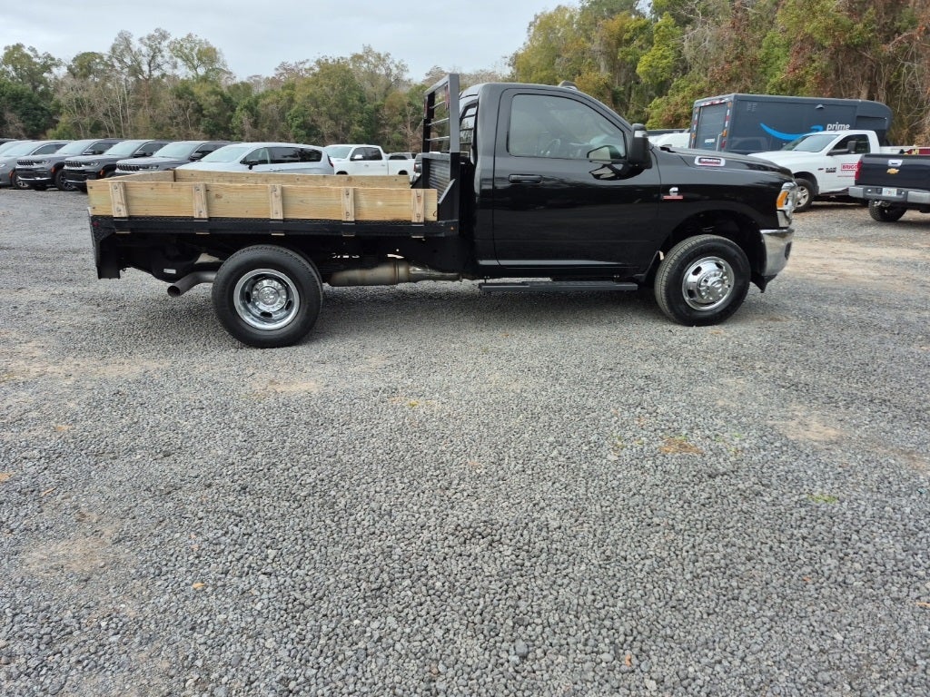 2024 RAM 3500 Chassis Tradesman/SLT