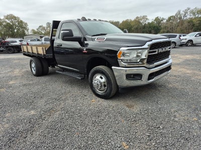 2024 RAM 3500 Chassis Tradesman/SLT