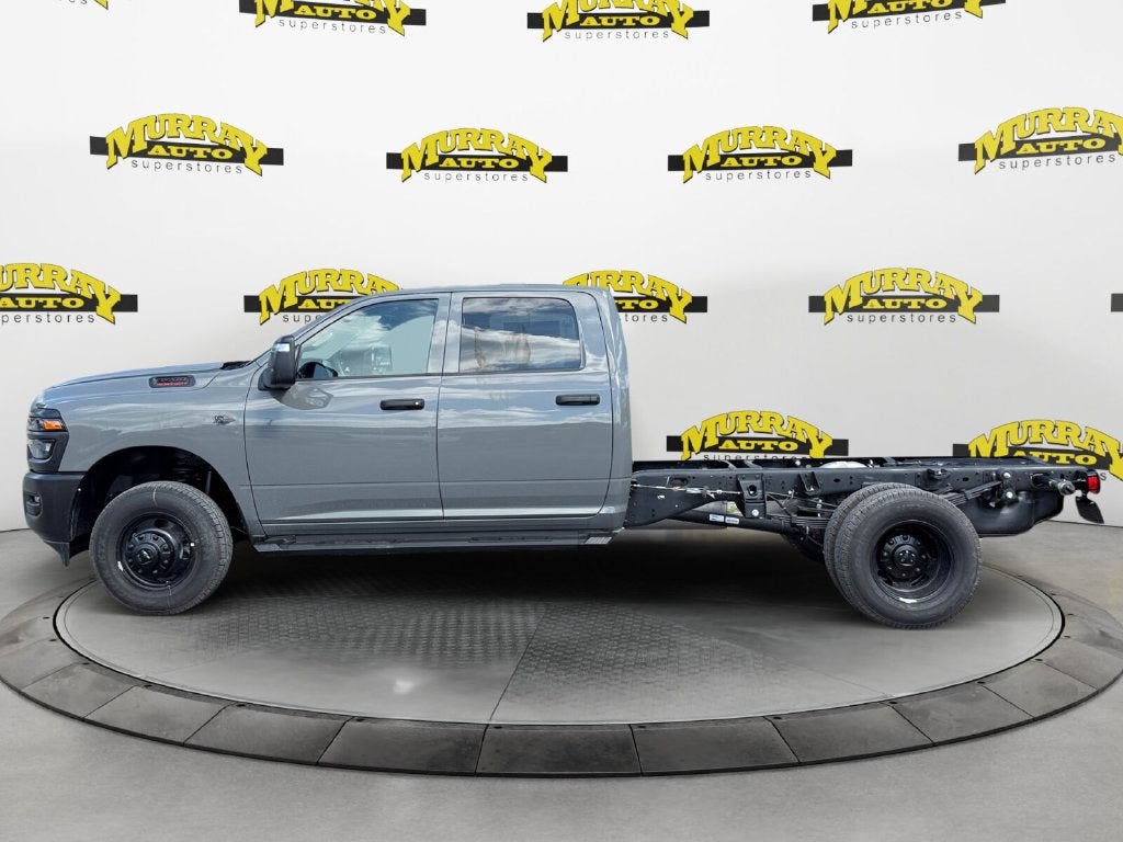 2027 RAM Ram 3500 Chassis Cab RAM 3500 TRADESMAN CREW CAB CHASSIS 4X4 60' CA