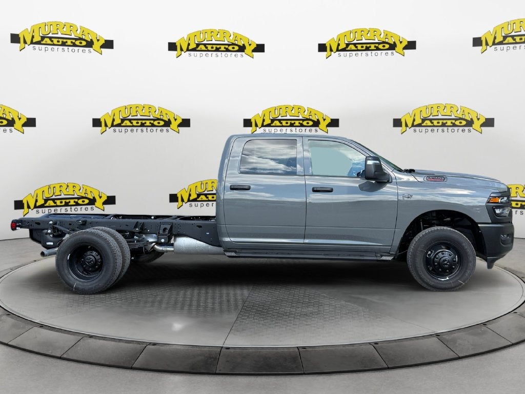 2027 RAM Ram 3500 Chassis Cab RAM 3500 TRADESMAN CREW CAB CHASSIS 4X4 60' CA