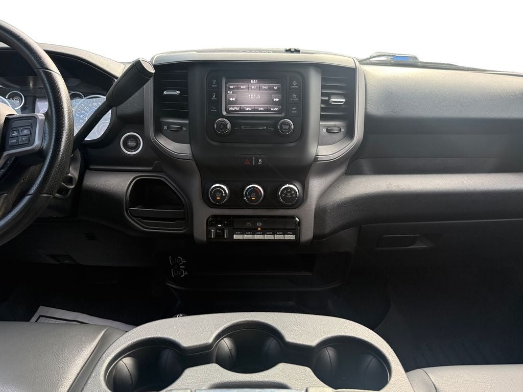 2022 RAM 3500 Chassis Tradesman/SLT/Laramie/Limited