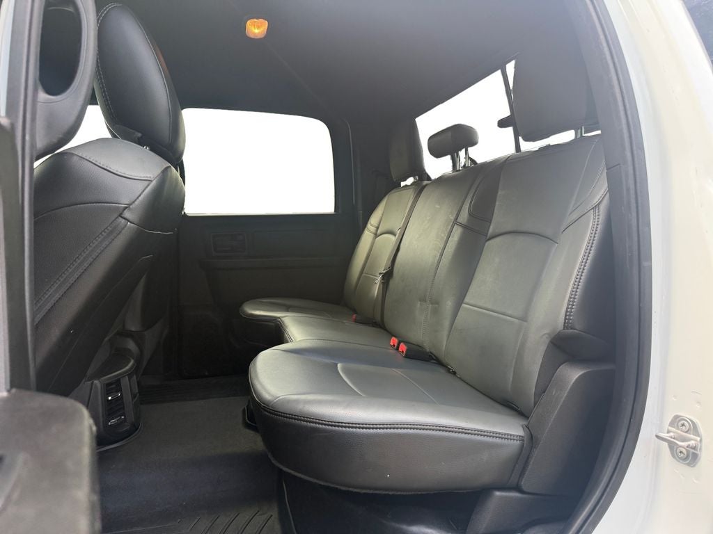 2022 RAM 3500 Chassis Tradesman/SLT/Laramie/Limited