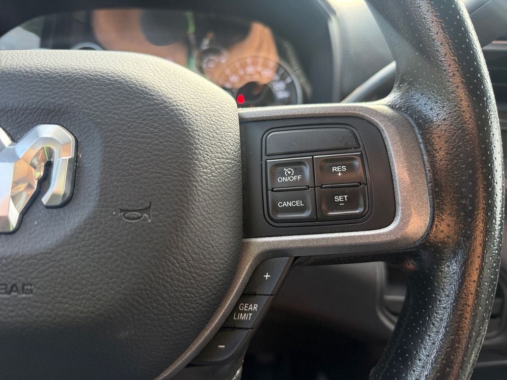 2022 RAM 3500 Chassis Tradesman/SLT/Laramie/Limited