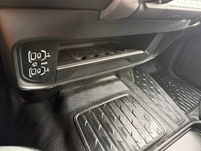 2026 RAM Ram 3500 Chassis Cab RAM 3500 TRADESMAN CREW CAB CHASSIS 4X4 60' CA