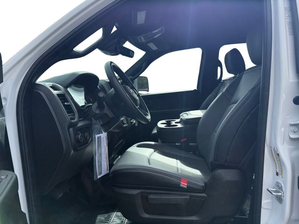 2026 RAM Ram 3500 Chassis Cab RAM 3500 TRADESMAN CREW CAB CHASSIS 4X4 60' CA