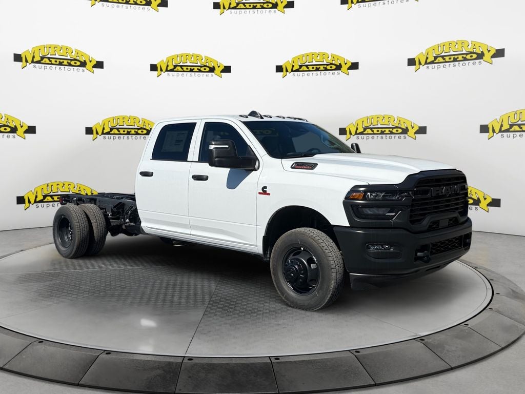 2026 RAM Ram 3500 Chassis Cab RAM 3500 TRADESMAN CREW CAB CHASSIS 4X4 60' CA
