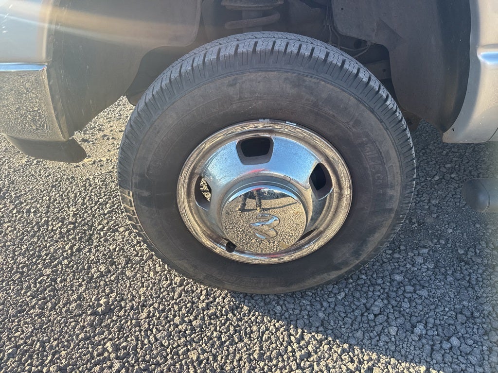 2004 Dodge Ram 3500 SLT/Laramie