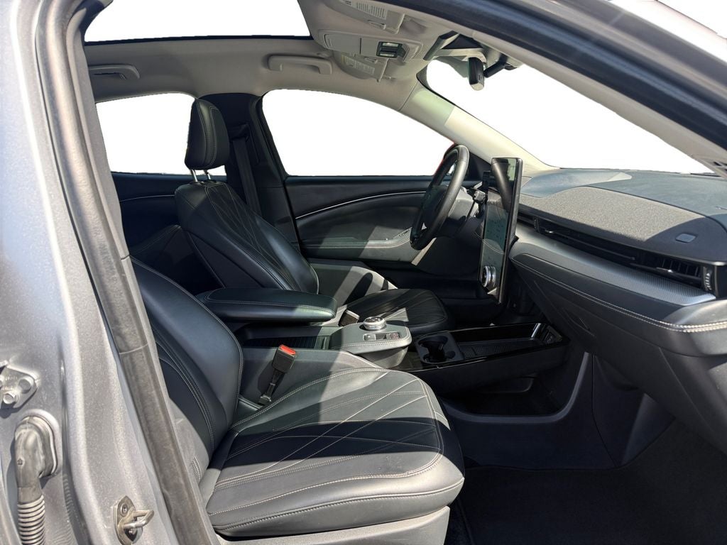 2021 Ford Mustang Mach-E California Route 1