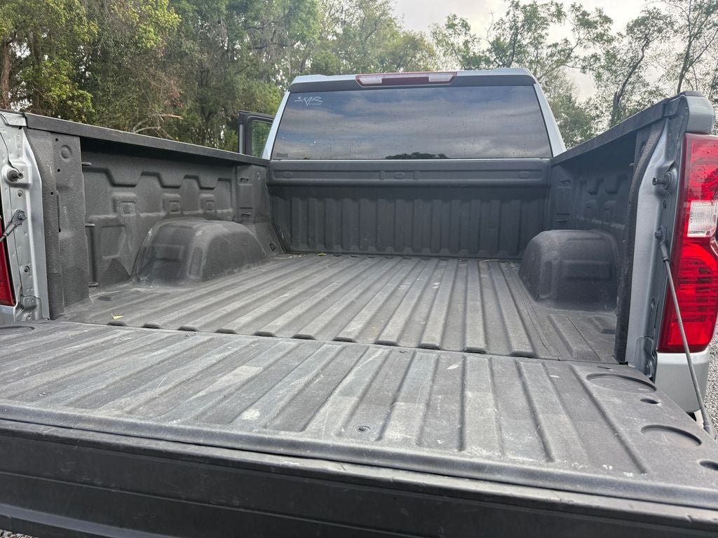 2023 Chevrolet Silverado 1500 2WD Crew Cab Short Bed Custom